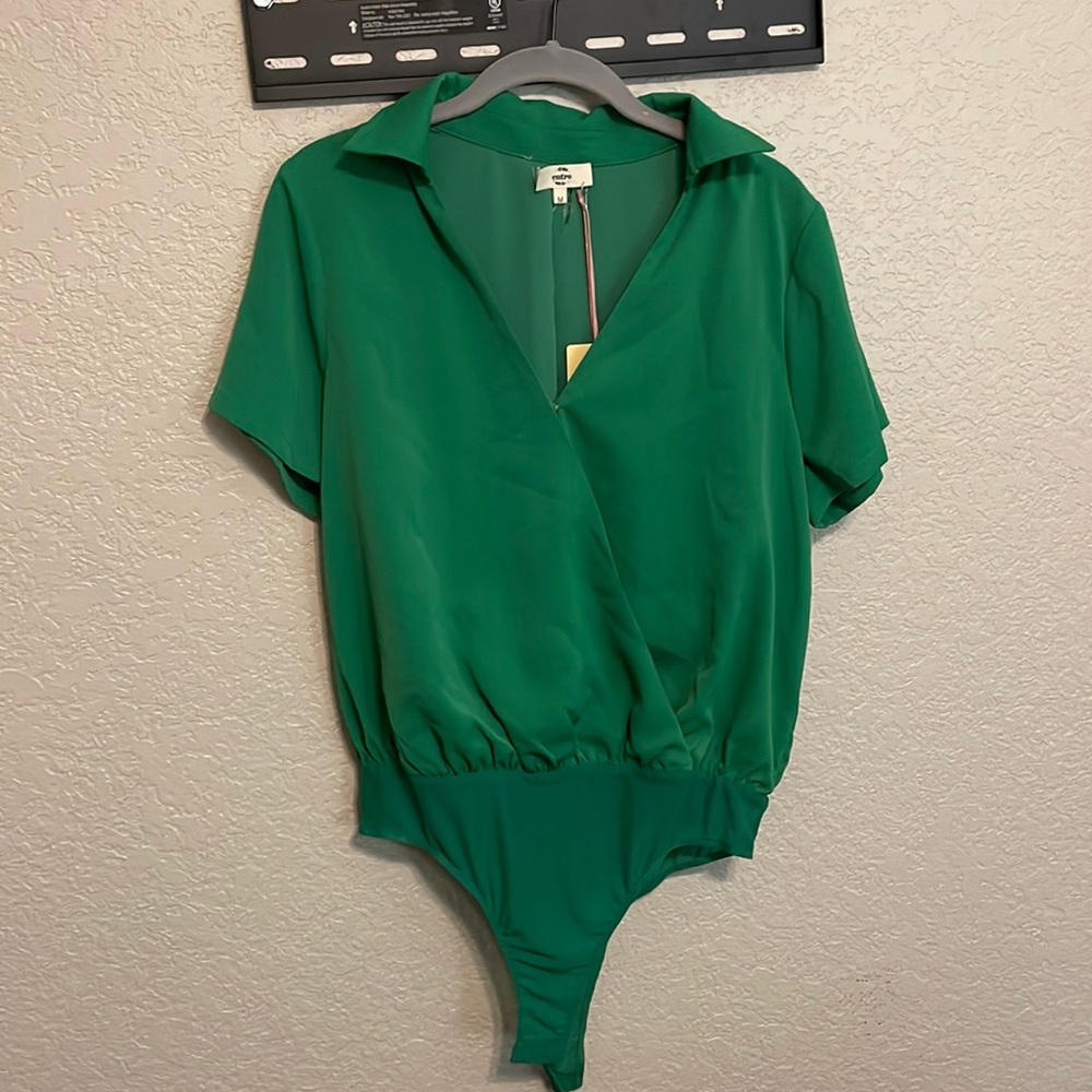 Entro bodysuit NWT